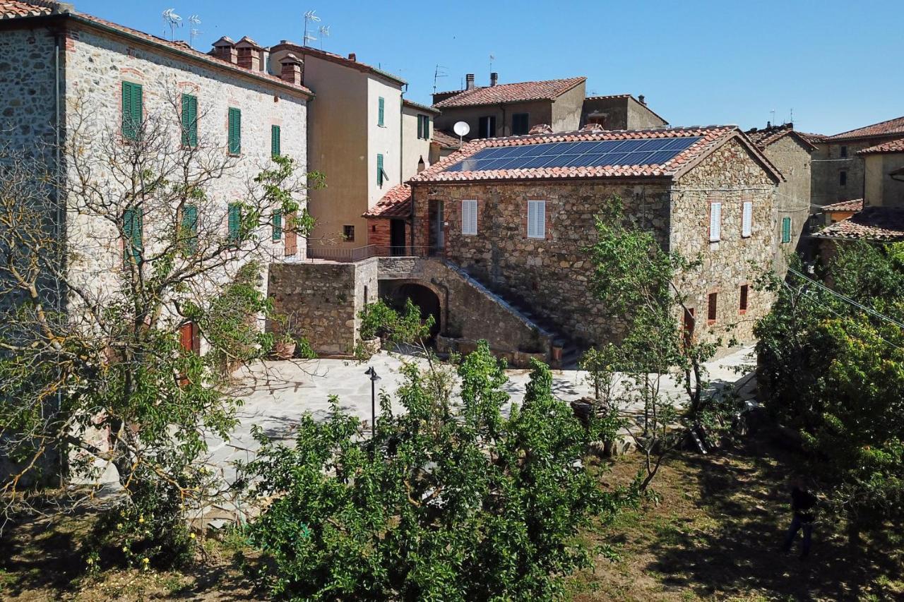 Agriturismo La Via Dell'Oliviera Ciciano Eksteriør billede