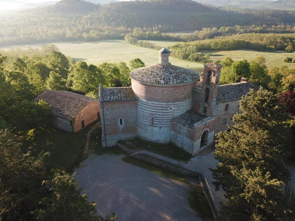 Agriturismo La Via Dell'Oliviera Ciciano Eksteriør billede
